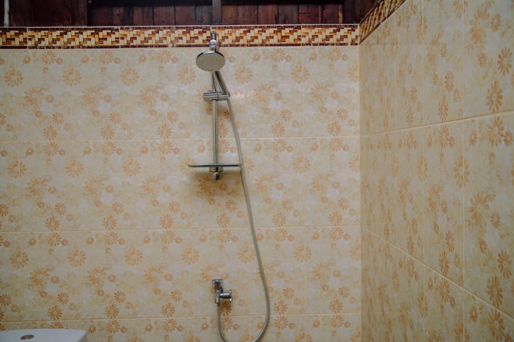 Capital O 91837 Villa Bukit Leddu Kuripan  Esterno foto