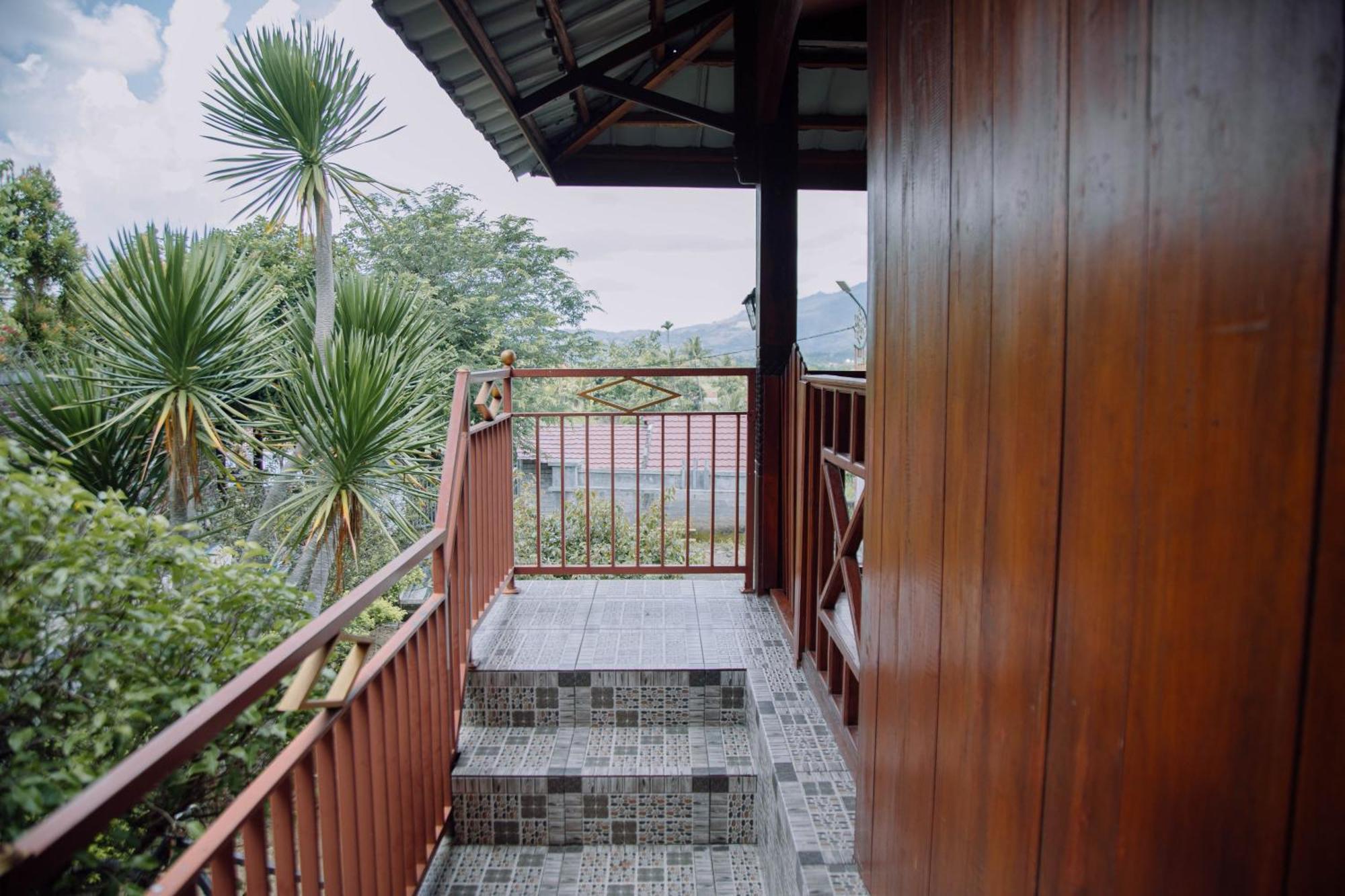 Capital O 91837 Villa Bukit Leddu Kuripan  Esterno foto
